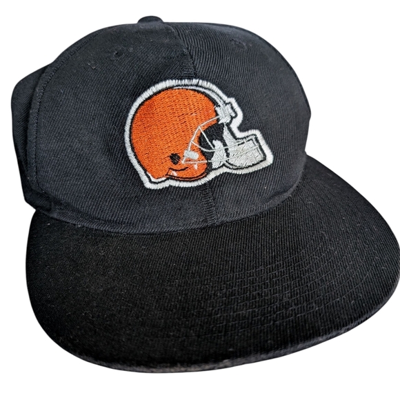Cleveland Browns NFL Flat Bill Fitted Cap Size 7 - Picture 3 of 4
